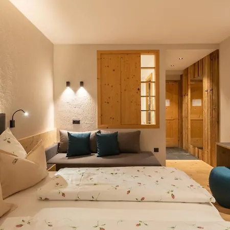 Hotel Familienalm Taser